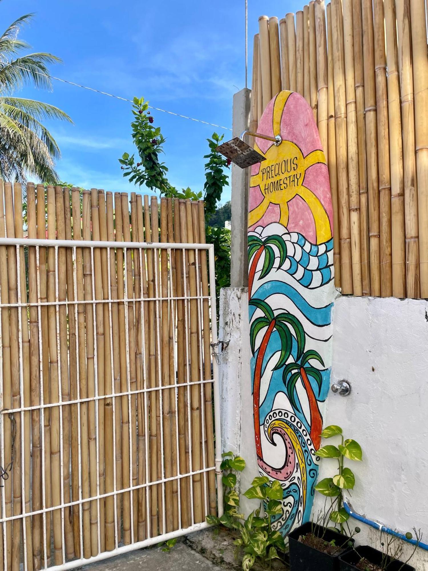Precious Homestay Burgos  Eksteriør billede